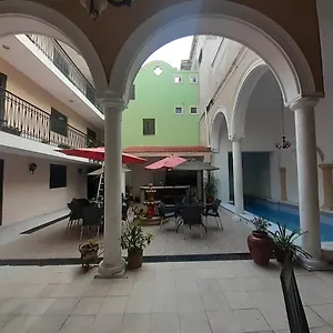 hotel-san-patricio-merida.hotelsmerida.org/