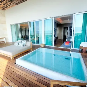the-grand-luxxe-three-bedroom-spa-suite-gl1.hotelspuertovallarta.org/