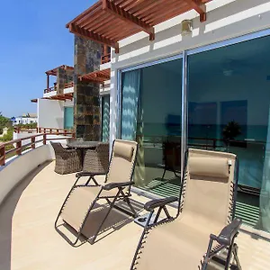 casa-del-mar.quintano-roohotels.com/